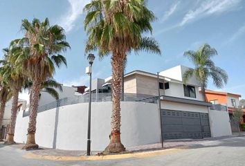 Casa en fraccionamiento en  Shoiffer, Avenida Universidad 283, Lomas Del Sol, León, Guanajuato, 37157, Mex