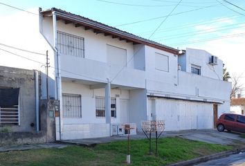 Departamento en  Llavallol, Partido De Lomas De Zamora