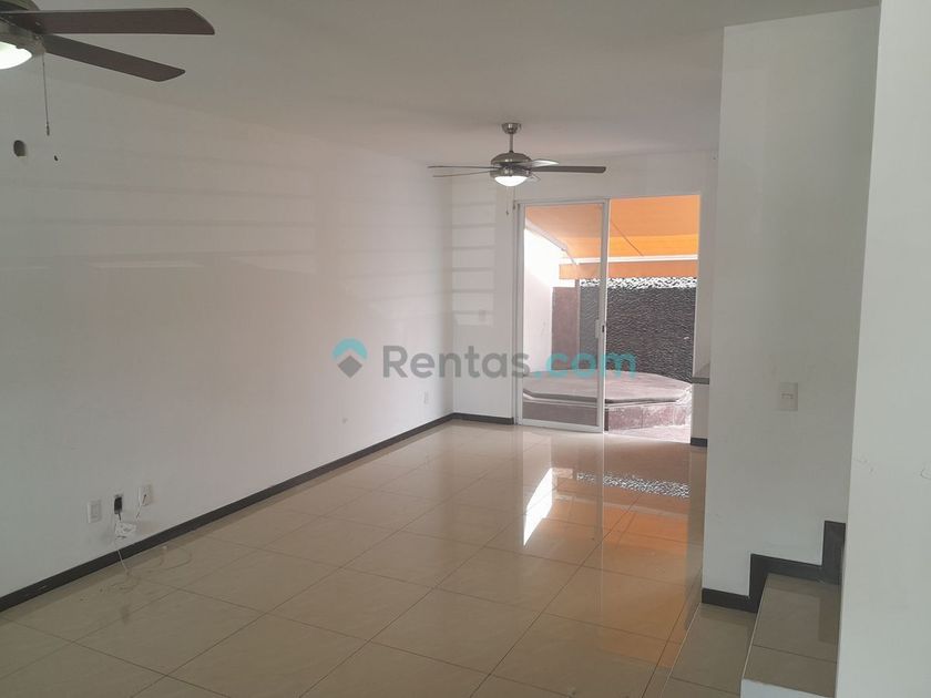 renta Casa en Jardín Real, Zapopan, Jalisco (RfHW9y)