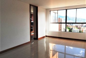 Apartamento en  Loma De Los González, Medellín