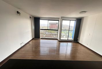 Apartment for rent in Pontevedra, Bogotá