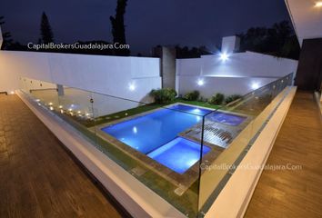 Casa en condominio en  Calle Tezozómoc, Ciudad Del Sol, Zapopan, Jalisco, 45050, Mex