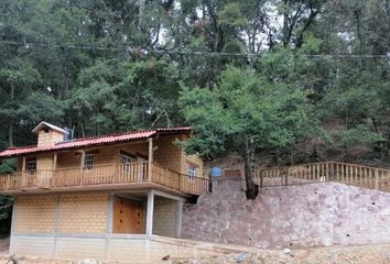 Edificio en  Agua Fría-las Adjuntas, San Joaquín, Querétaro, Mex