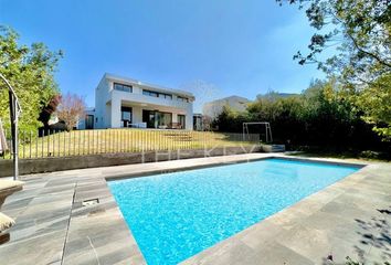 Casa en  Lo Barnechea, Provincia De Santiago