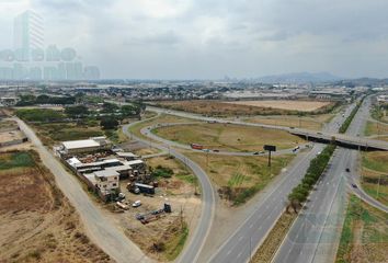 Terreno Comercial en  Eloy Alfaro (durán)