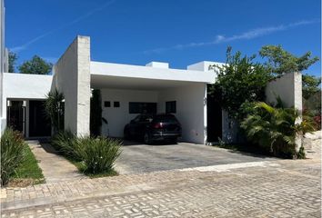 Casa en  Pueblo Temozon Norte, Mérida, Yucatán