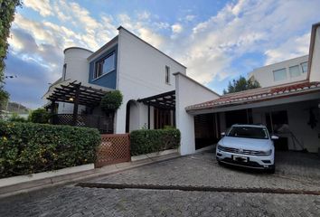 Casa en  Cumbayá, Quito