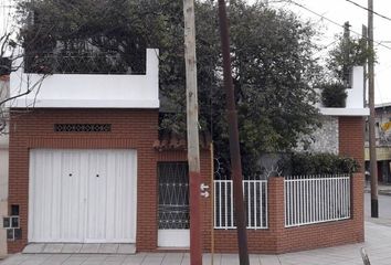 Casa en  Coronel Warnes 3630, Lanús Oeste, Lanús, B1824, Buenos Aires, Arg