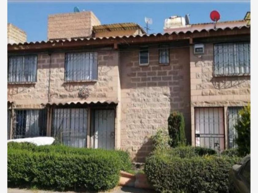 venta Casa en De la Crespa, Toluca (MX21-KZ7315)