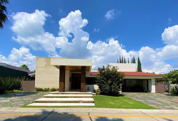 Casa en  Club De Golf Santa Anita, Tlajomulco De Zúñiga