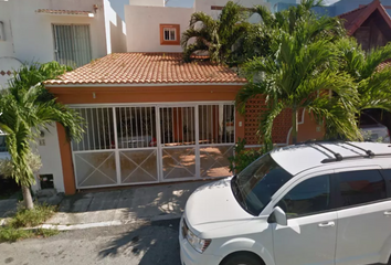 Casa en  Calle 107, Jacinto Pat, Benito Juárez, Quintana Roo, 77534, Mex