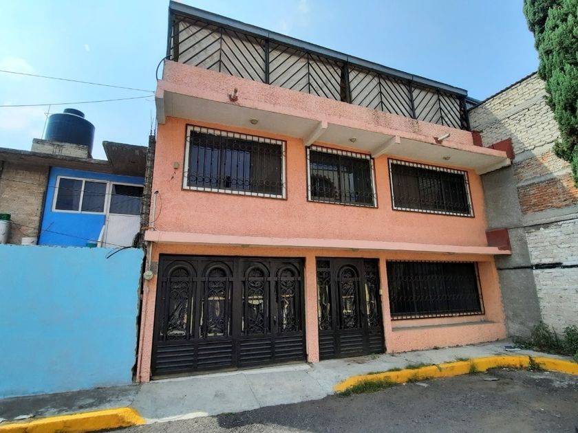 venta Casa en Acueducto Tenayuca, Tlalnepantla de Baz (334584--414)-  