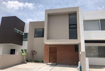 Casa en  Privada Santa Fe, Fraccionamiento Juriquilla Santa Fe, Querétaro, 76230, Mex