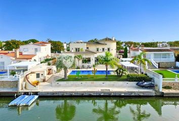 Chalet en  Empuriabrava, Girona Provincia