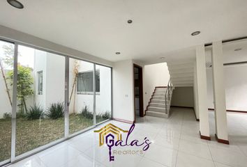 Casa en fraccionamiento en  Avenida Camino Real De La Plata, El Tezontle, Pachuca De Soto, Hidalgo, 42084, Mex