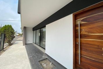 Casa en fraccionamiento en  Calle Huachinango 822, Fraccionamiento Costa De Oro, Boca Del Río, Veracruz De Ignacio De La Llave, 94299, Mex