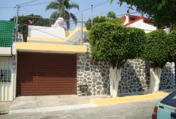 Casa en  Jardines De Cuernavaca, Cuernavaca, Morelos