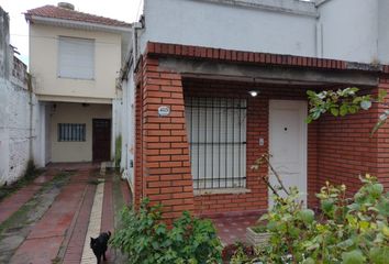 Casa en  Rosales 4519, B7603gbs Mar Del Plata, Provincia De Buenos Aires, Argentina