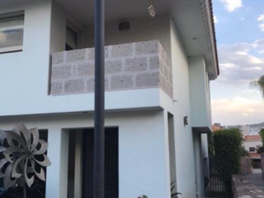 venta Casa en condominio en Villantigua, San Luis Potosí (EB-IL9734s)-  