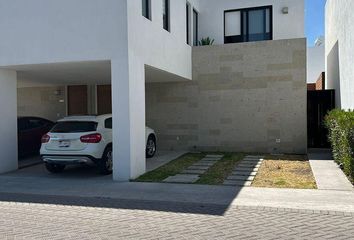 Casa en  El Pueblito, Corregidora, Corregidora, Querétaro