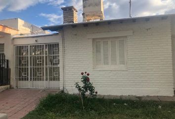 Casa en  Villa Nueva, Mendoza