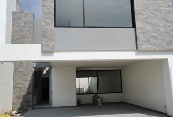 Casa en fraccionamiento en  Barranca Del Refugio, León