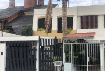 Duplex en Venta Villa Sarmiento / Moron (A025 3123)