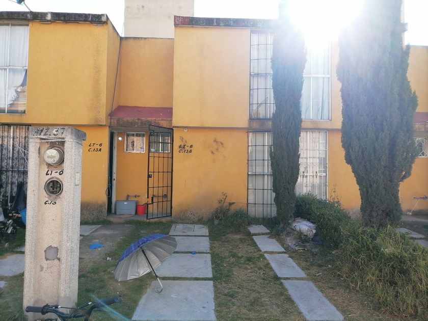 venta Casa en Colinas del Sol, Almoloya de Juárez, Almoloya de Juárez  (442117--439)