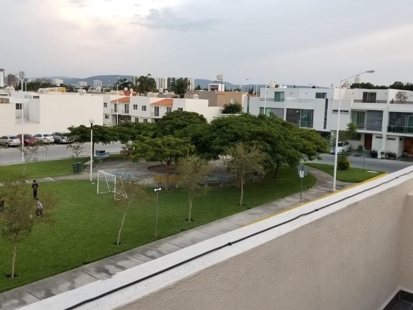 venta Casa en Girasoles Elite, Zapopan, Jalisco (EB-MO2835s)