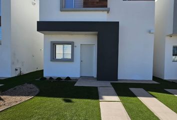 Casa en  Paseo Campo Real, Fraccionamiento Valle Del Pedregal, Mexicali, Baja California, 21395, Mex