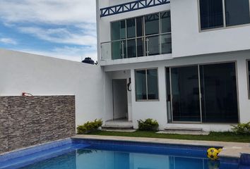 Casa en  Avenida Estado De Puebla, Fraccionamiento Burgos Cuernavaca, Emiliano Zapata, Morelos, 62584, Mex