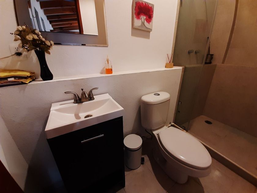 renta Casa en Jardines del Ajusco, Tlalpan, CDMX (EBLW2512r) icasas.mx