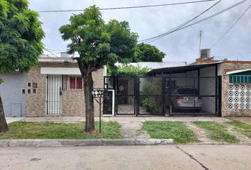 Casa en  San Antonio De Padua, Partido De Merlo