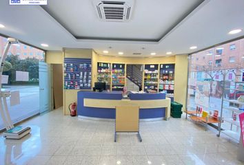 Local Comercial en  Burlada, Navarra