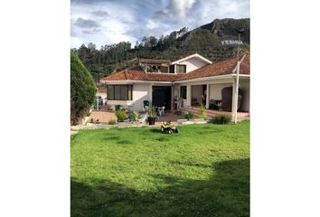 Casa en  Huaynacápac, Cuenca