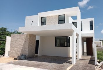 Casa en  Calle 21, Conkal, Yucatán, 97345, Mex