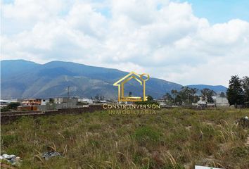 Terreno Comercial en  Mitad Del Mundo, Norte De Quito