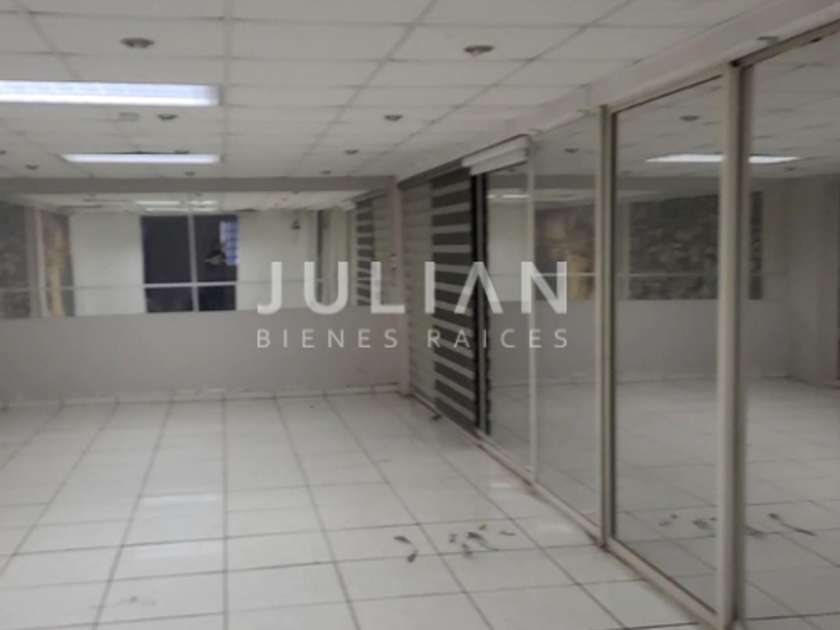 renta Local comercial en Balcones de Santa Rosa 1, Apodaca (32059395