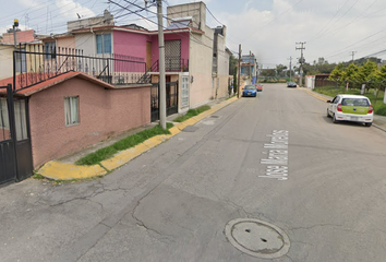 Casa en  Avenida De La Independencia 1304-1306, Reforma Y Ferrocarriles Nacionales, Toluca, México, 50070, Mex