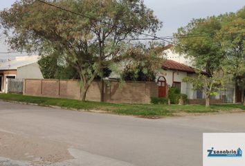 Casa en  Agrónomo De Angelis 501-549, Bahía Blanca, B8000, Buenos Aires, Arg