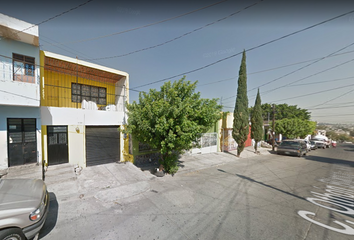 Casa en  Calle Othón Blanco Cáceres, Lázaro Cárdenas, Guadalajara, Jalisco, México