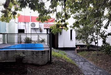 Casa en  Martín Coronado, Tres De Febrero