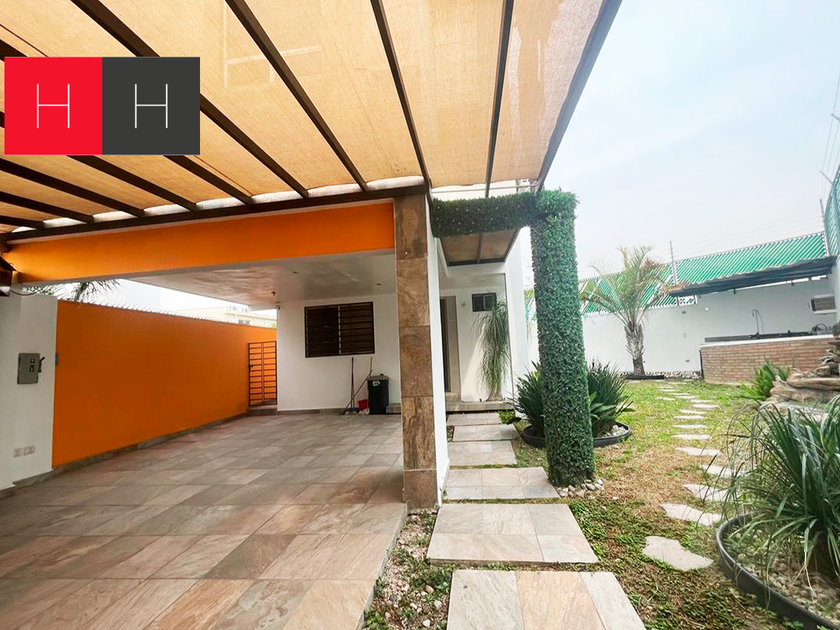 venta Casa en Puerta de Hierro, Monterrey, Monterrey (EB-MO9972s)