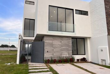 Casa en condominio en  Boulevard Valle Imperial, Fraccionamiento Valle Imperial, Zapopan, Jalisco, 45134, Mex