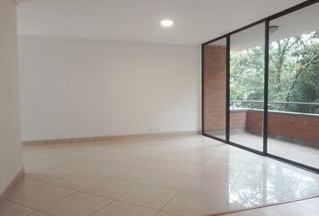 Apartamento en  Poblado, Medellín