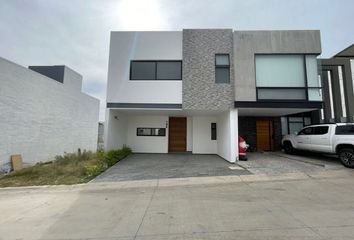 Casa en condominio en  Agraria Río Blanco, Zapopan, Jalisco