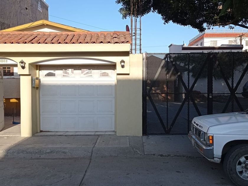 renta Casa en Plaza Otay, Tijuana (EB-JD4756r)