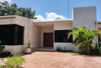 Casa en  Carretera Mérida - Puerto Juárez, Tikuch, Valladolid, Yucatán, 97793, Mex