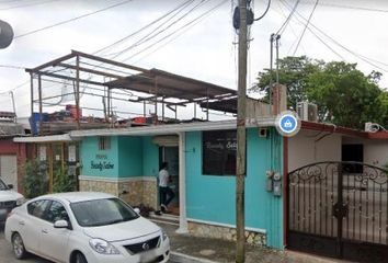 Casa en  Calle Loma Del Río 101-121, Fraccionamiento Lomas De Rosales, Tampico, Tamaulipas, 89100, Mex