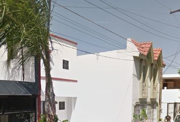 Casa en  Calle Guásima 222-232, Jardines De Casa Blanca, San Nicolás De Los Garza, Nuevo León, 66475, Mex